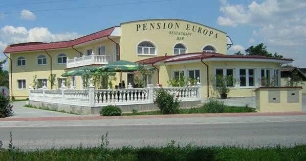 Penzion Europa Diakovce 외부 사진